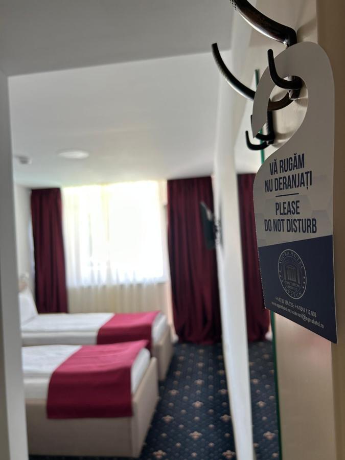 Hotel Agora Neptun Luaran gambar