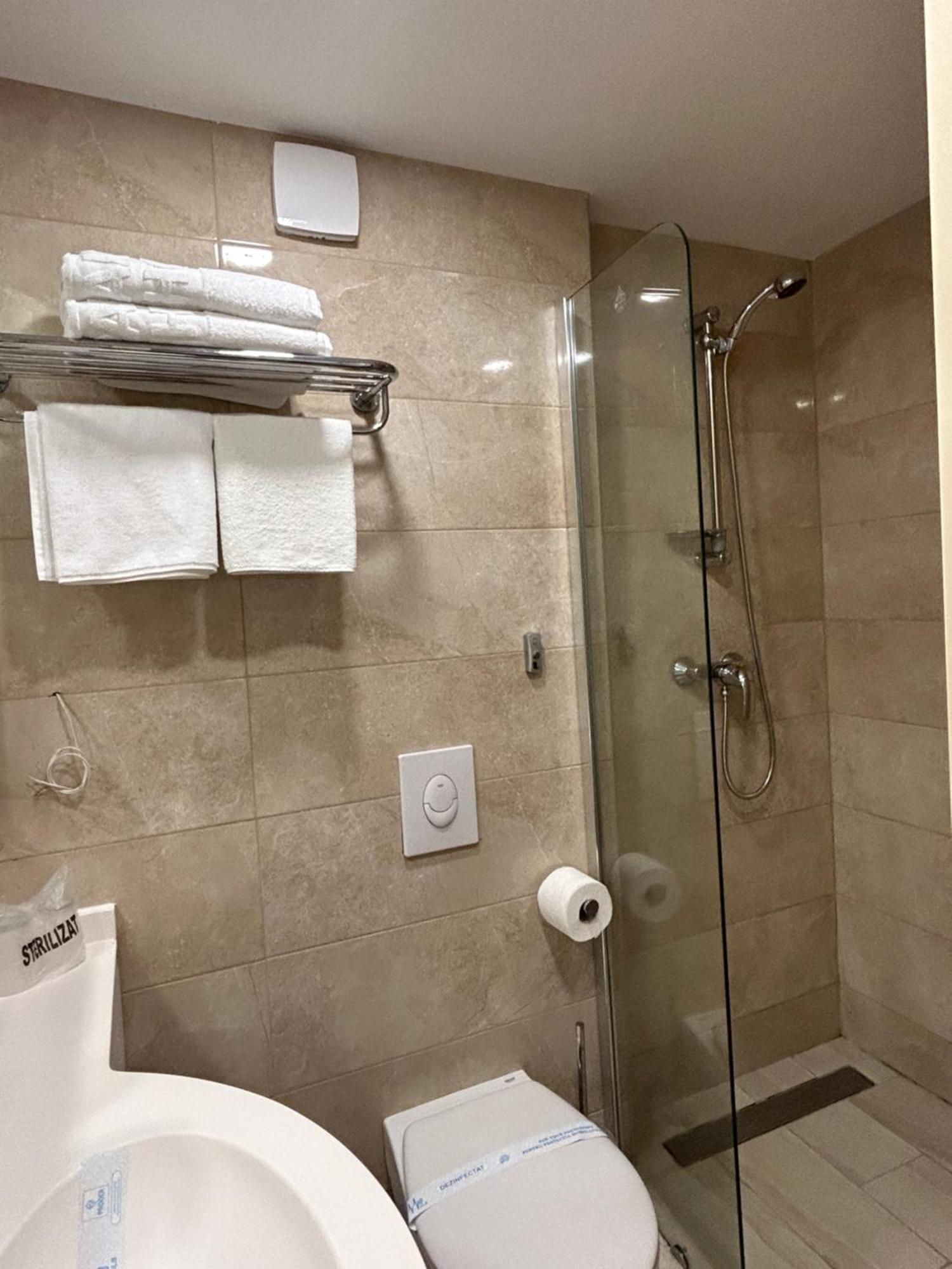Hotel Agora Neptun Luaran gambar
